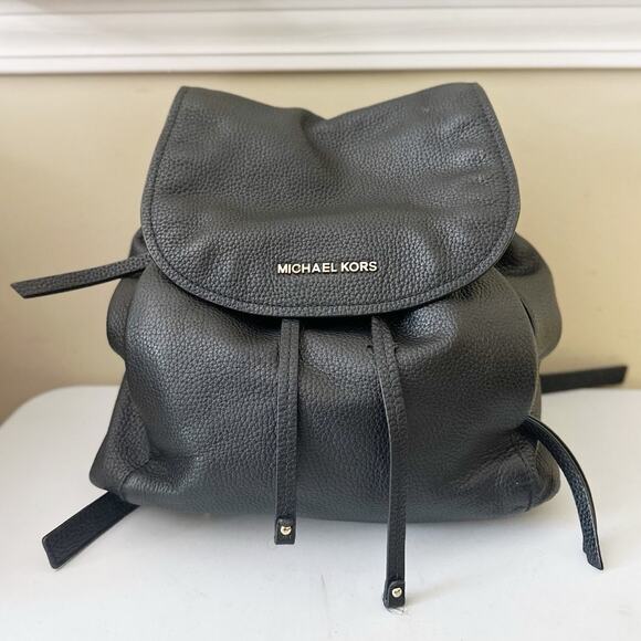 Michael Kors Backpack Riley Pebble Leather Drawstring Bag Black (35S8GRLB7L) - Picture 3 of 16